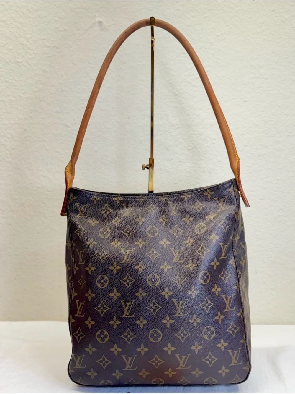 Louis Vuitton Vintage Looping GM Monogram Shoulder Bag